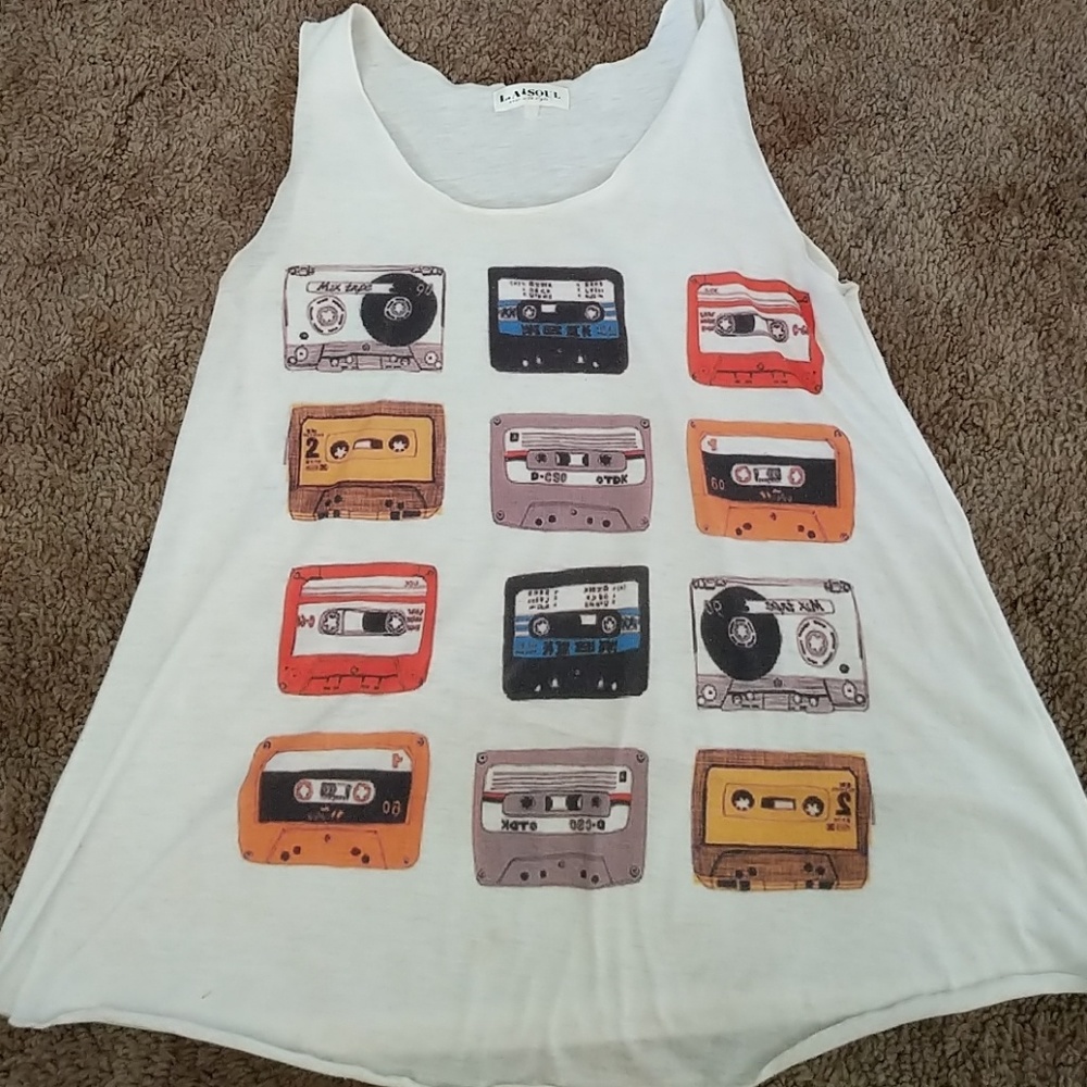 Retro cassette tape tank